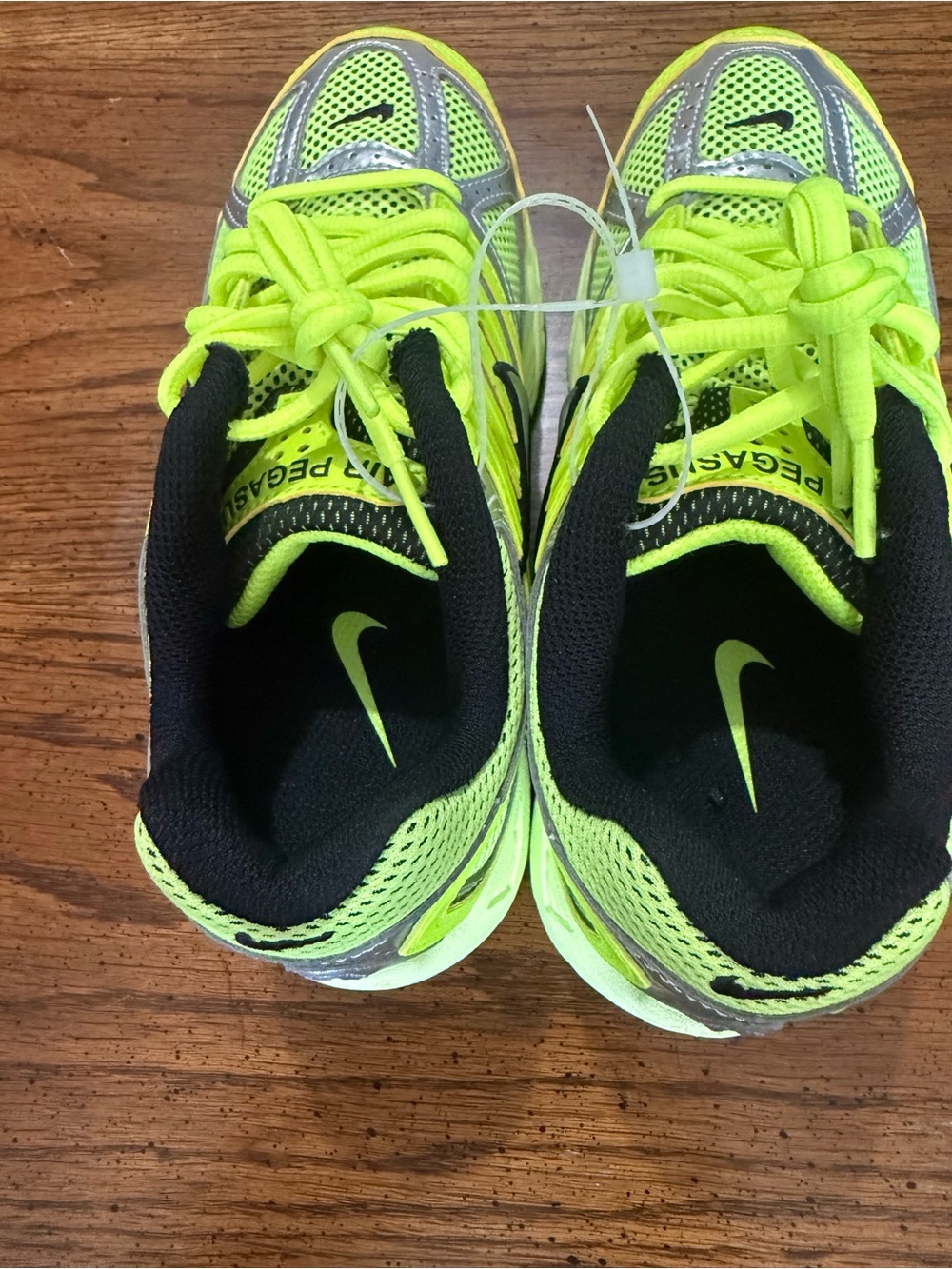 Nike Women's Neon yellow/ silver accents Air Pegasus new Without Box or Tags. - Picture 5 of 7